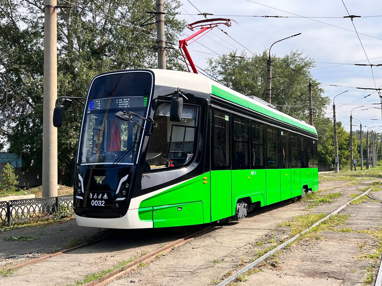 Уникальные трамваи УКВЗ вышли на линию в Челябинске
