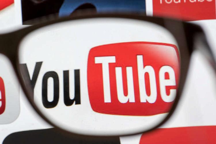 В Роскомнадзоре заявили, что размер штрафов в отношении YouTube превысил 7 млрд 